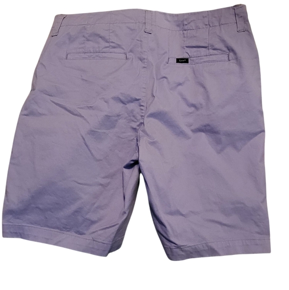Lee Lavender Flat Front Casual Shorts with Belt Loops, Size 12, Never Worn - Picture 2 of 4